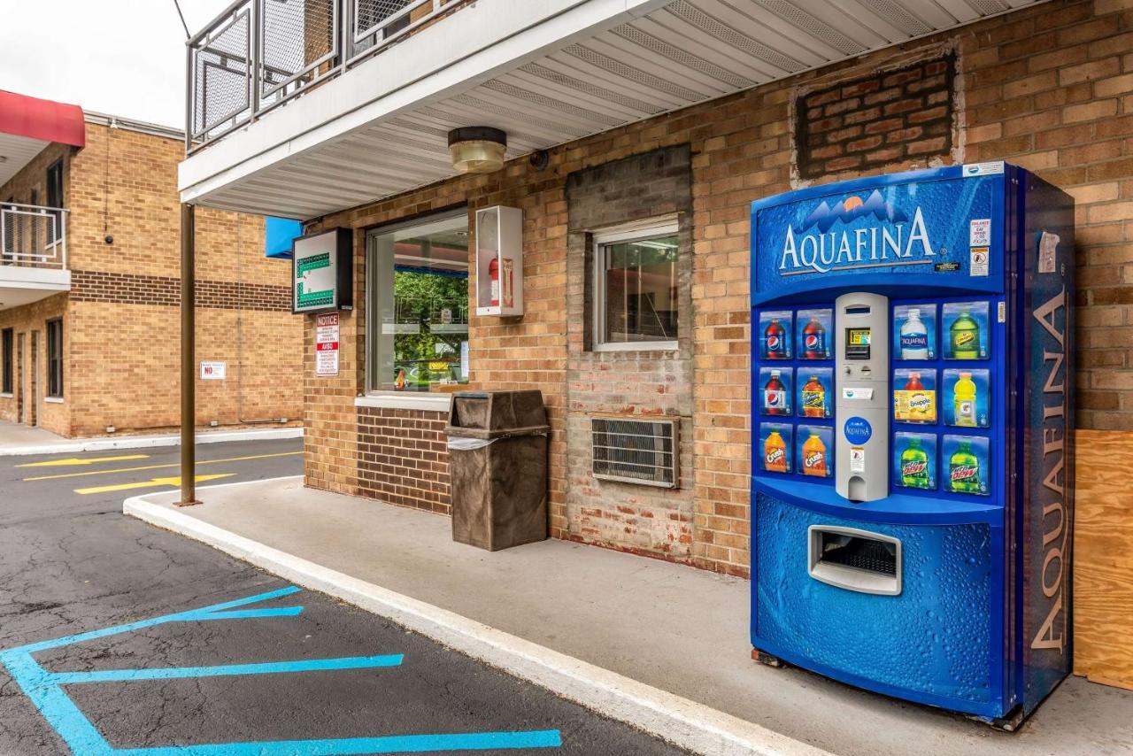 Motel 6-Elmsford, Ny - White Plains エクステリア 写真