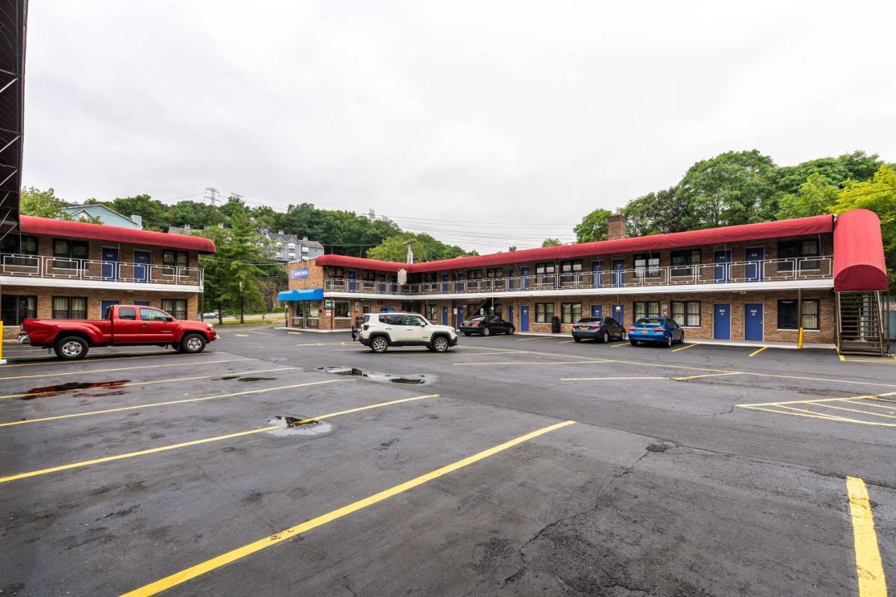 Motel 6-Elmsford, Ny - White Plains エクステリア 写真