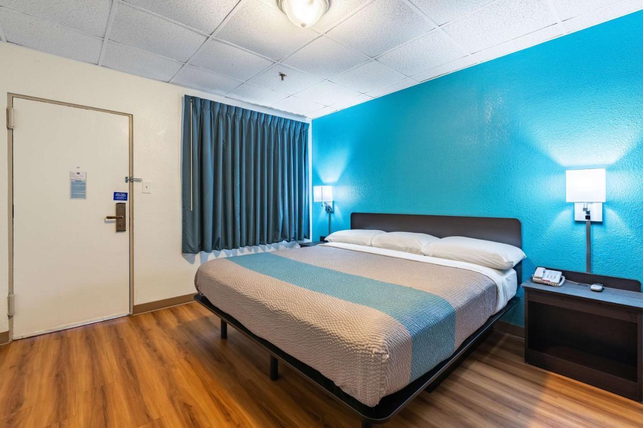 Motel 6-Elmsford, Ny - White Plains エクステリア 写真
